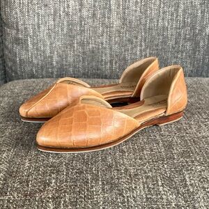 The Root Collective Annie flat